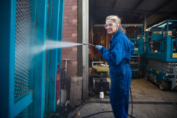 Best Oil and Grease Removal from Surfaces in Raymondville, TX